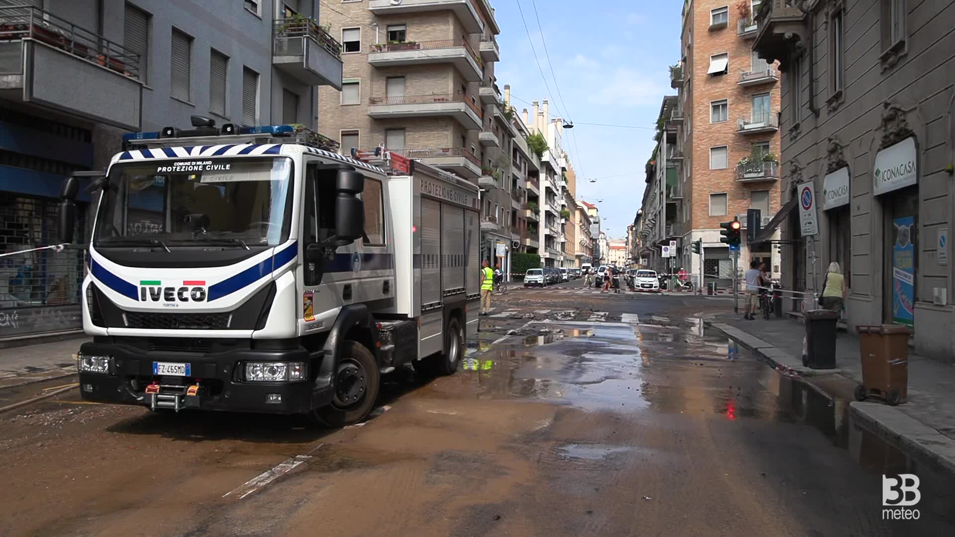 Milano, tubo dell’acqua si rompe: disagi in due vie a Porta Romana: 