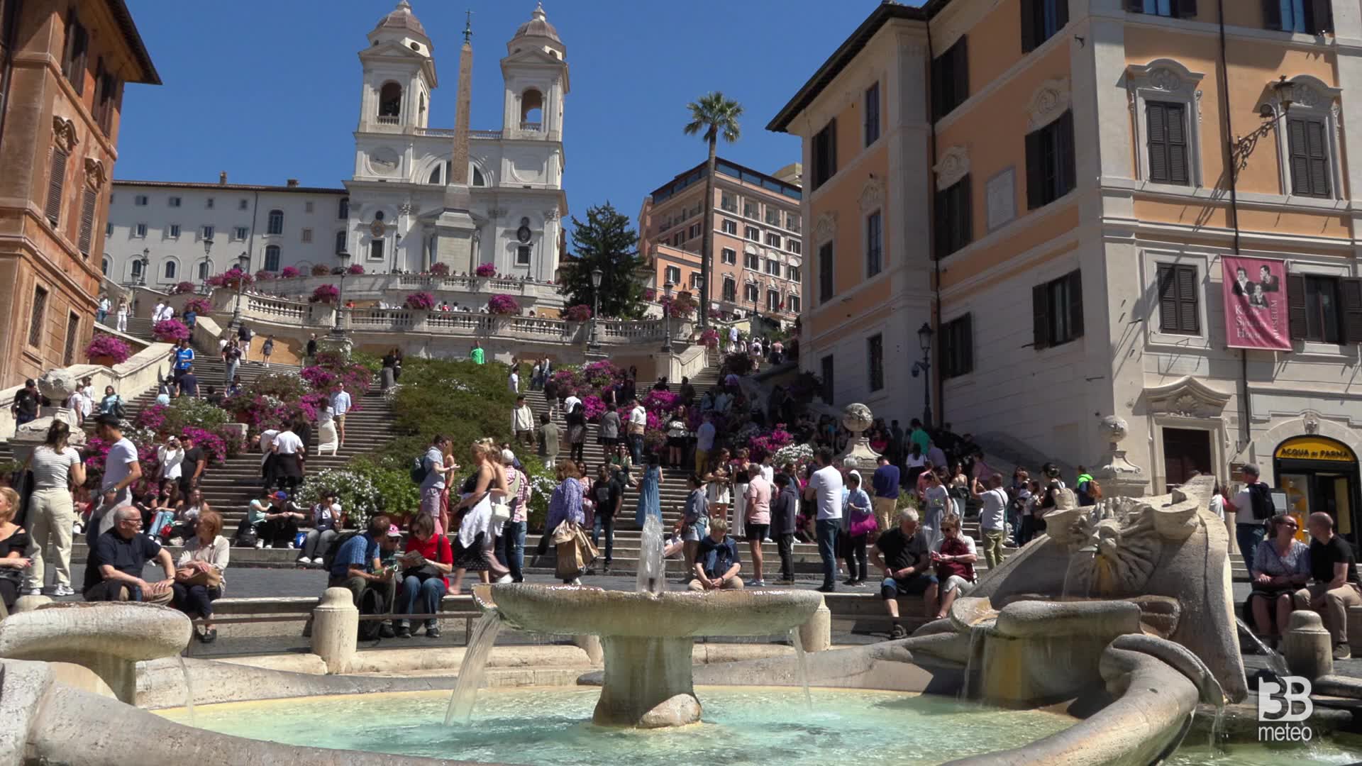 Roma, arrivano le temperature estive in città: 